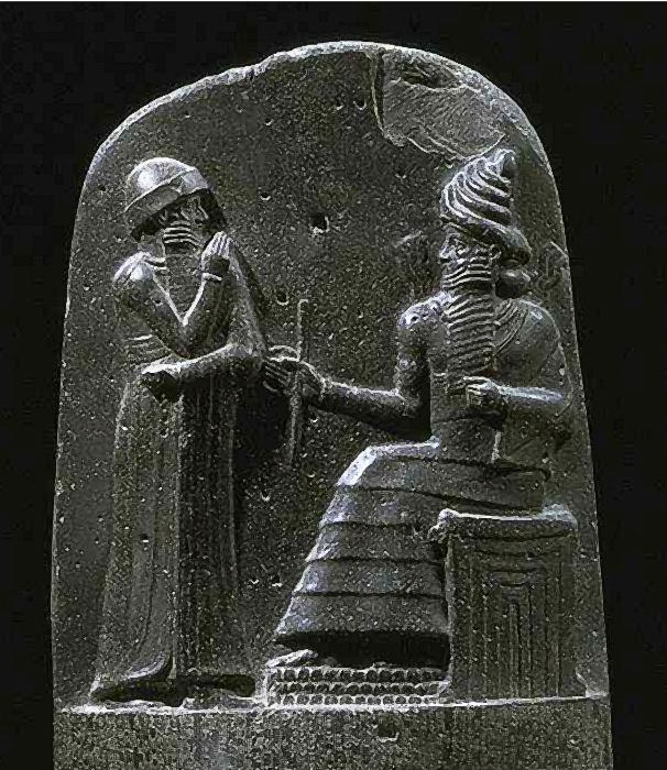 stela_hammurabiego_fragment.jpg